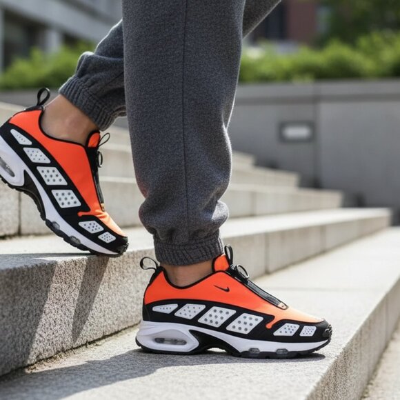 NEW Nike Air Max SNDR FADE Crimson Women's Sneakers Shoes Multicolor size 8 $200 - Picture 8 of 10